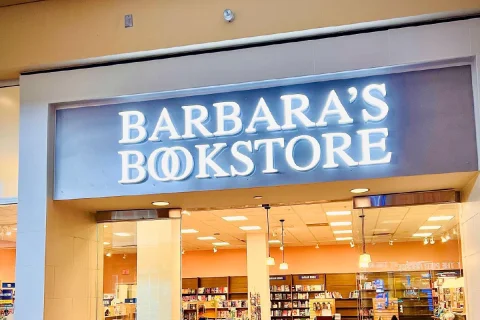 Front Lit Channel Letters in Chicago, built and installed by SignFreaks